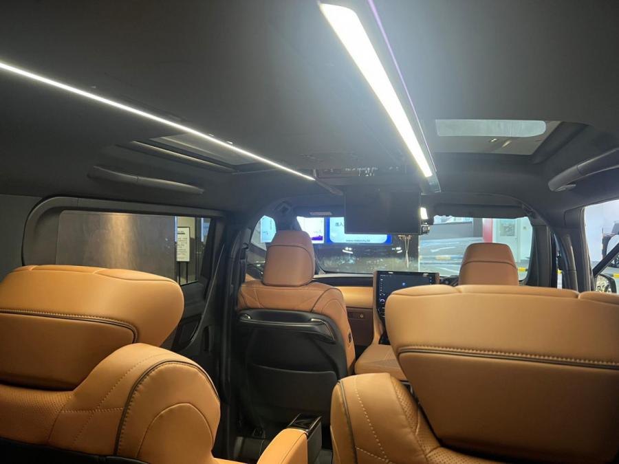 Vellfire 2.4 turbo - Image 12