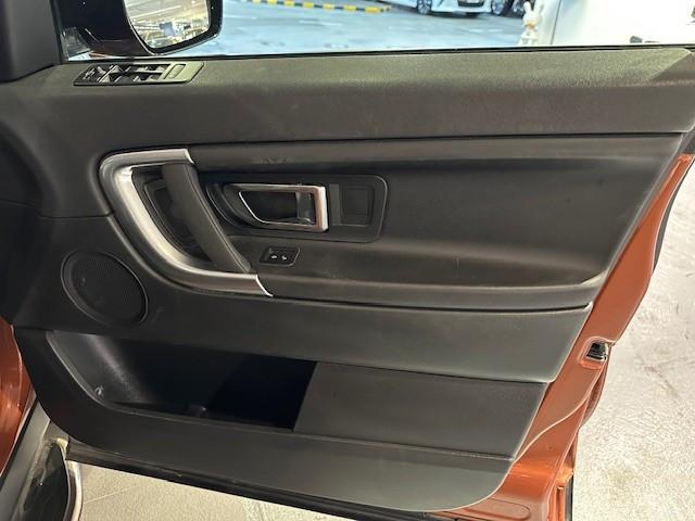 DISCOVERY SPORT SE 7S P240 - Image 6