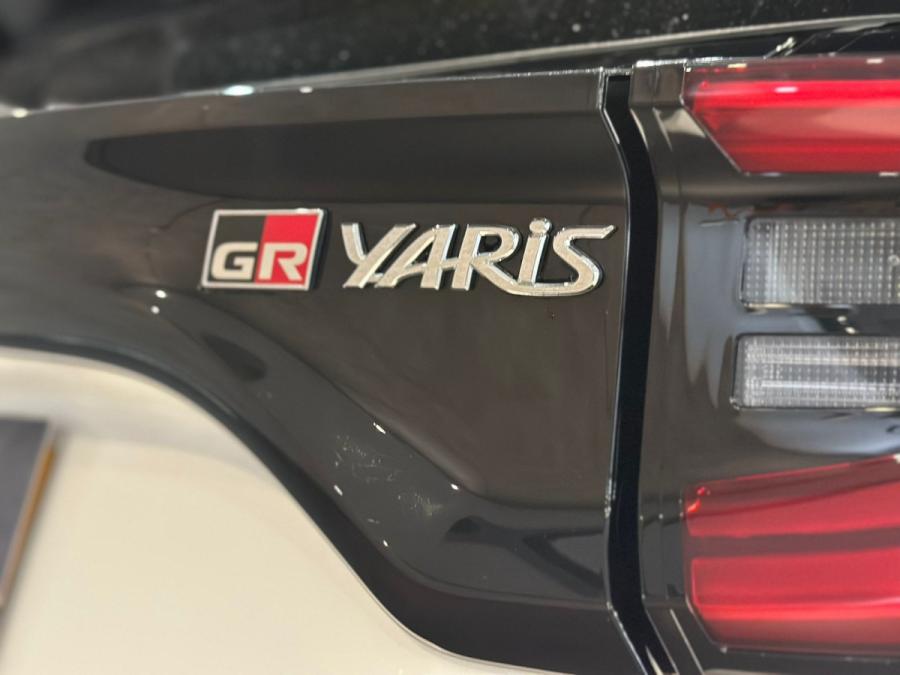 GR YARIS RC - Image 11