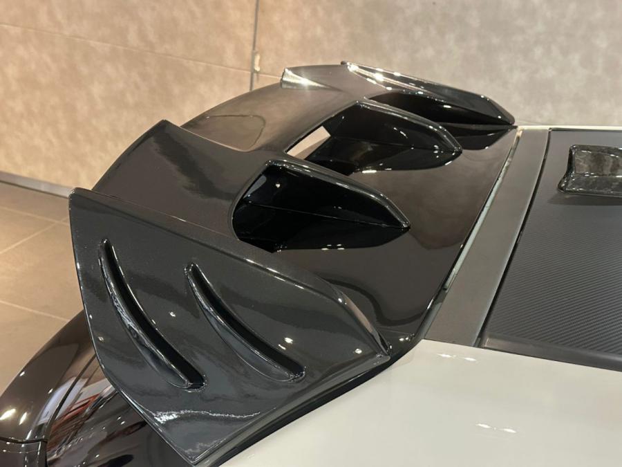 GR YARIS RC - Image 17