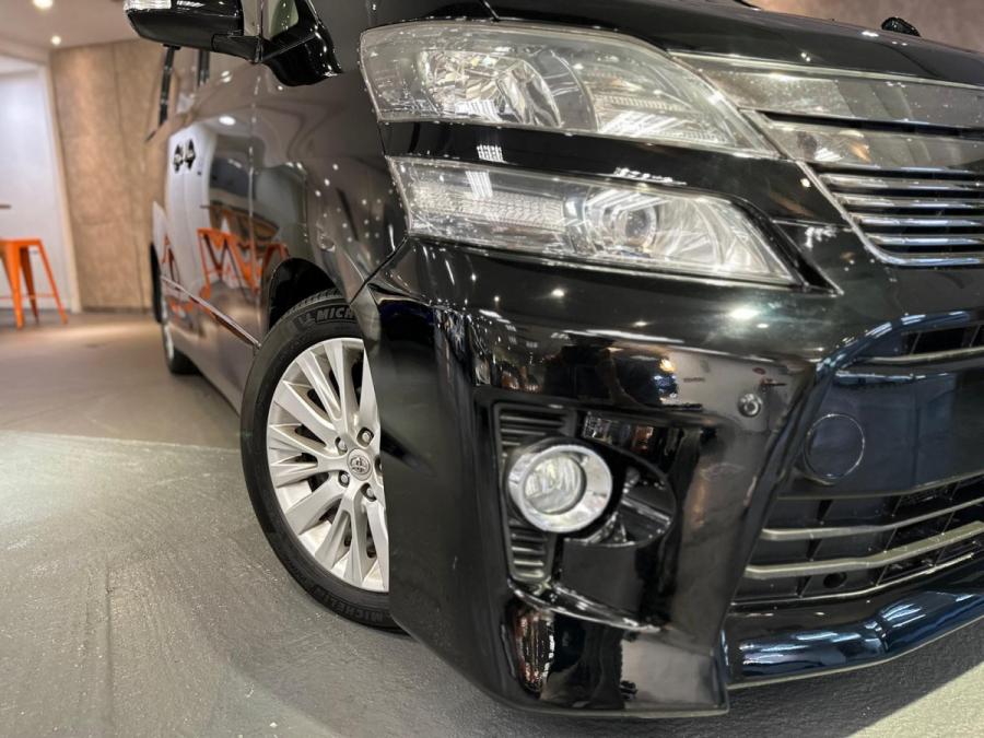 VELLFIRE 3.5Z - Image 3
