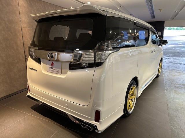 VELLFIRE 2.5 MODELLISTA - Image 2