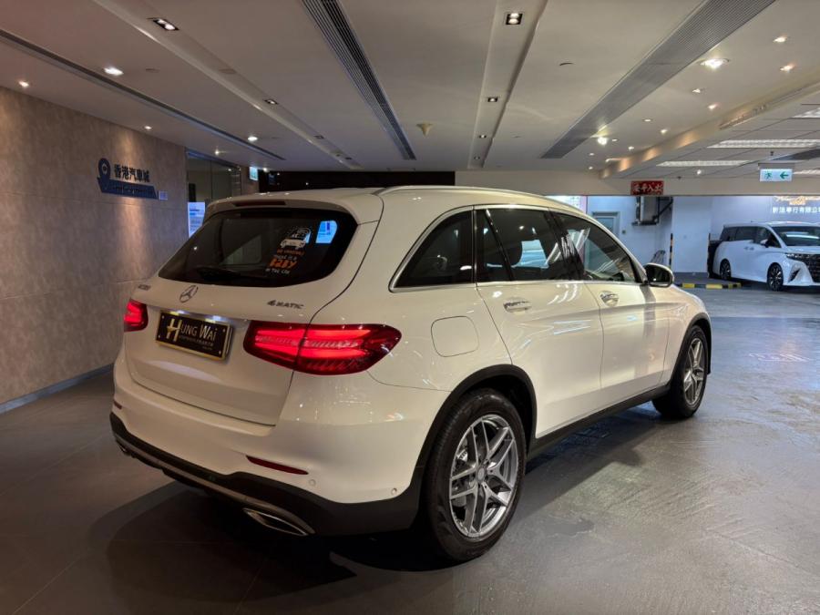 GLC300 4Matic AMG - Image 2