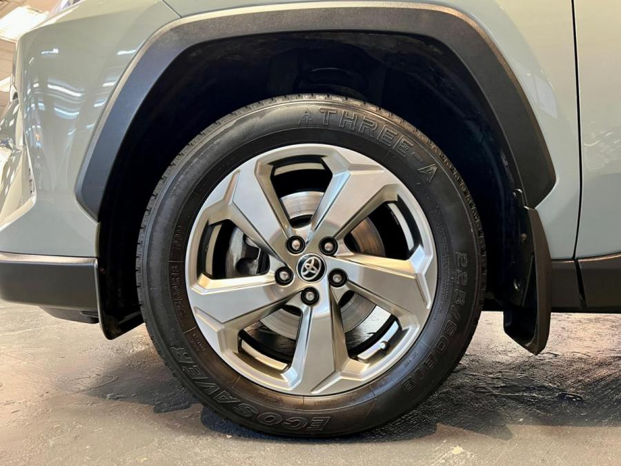 RAV4 Deluxe - Image 9