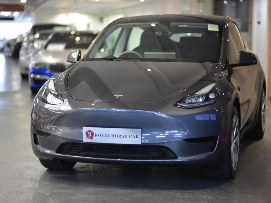 MODEL Y RWD - Image 23