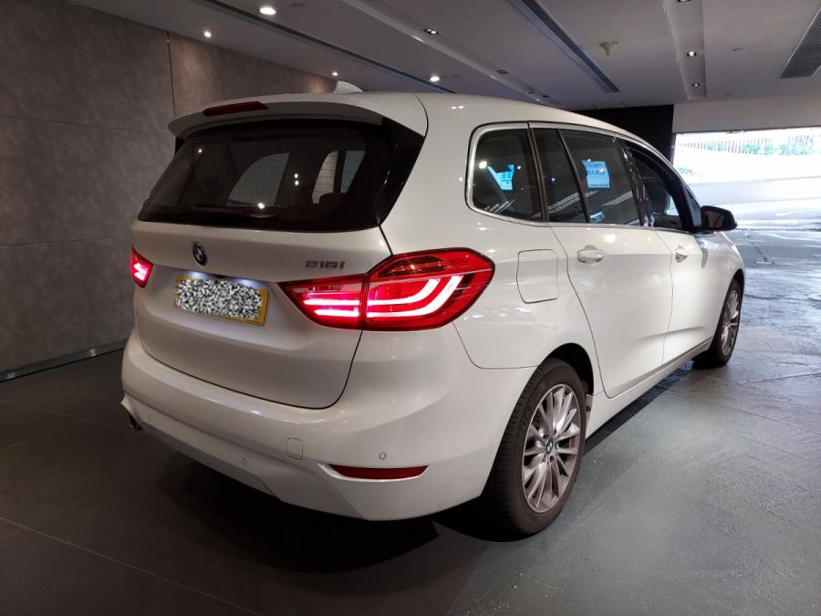 218i Grand Tour - Image 5