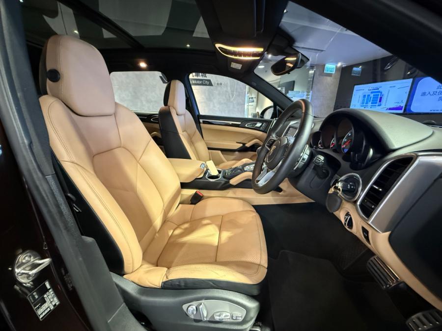 Cayenne S - Image 2
