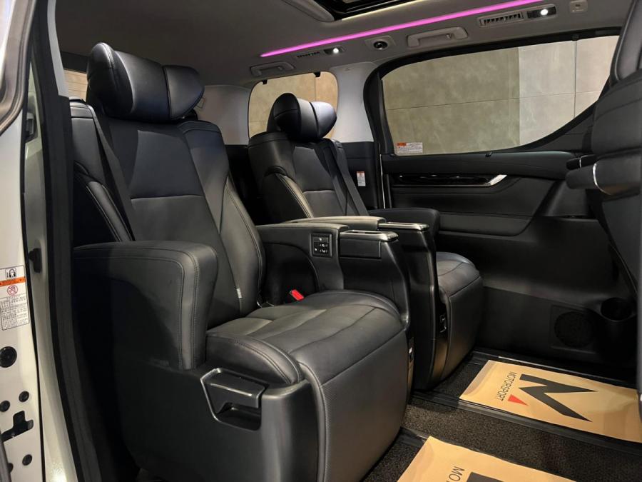 ALPHARD 2.5 SRC HYBRID - Image 7