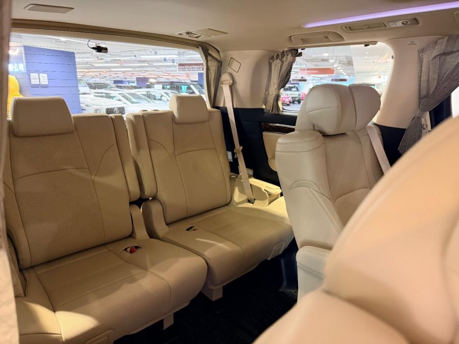 ALPHARD - Image 4