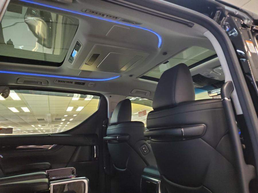 VELLFIRE 3.5 FACELIFT - Image 13