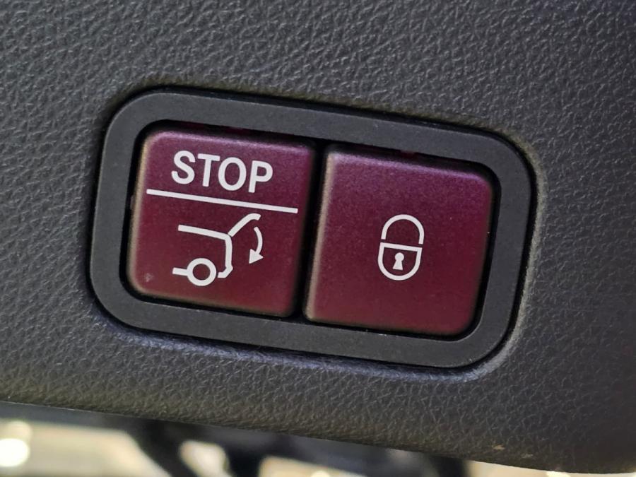 GLE 320 - Image 9