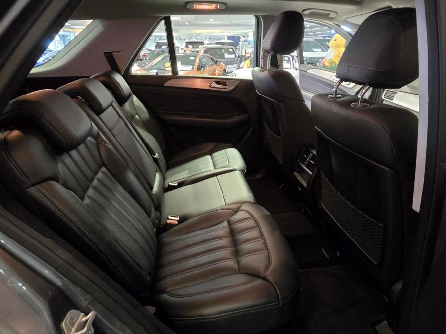 GLE 320 - Image 6