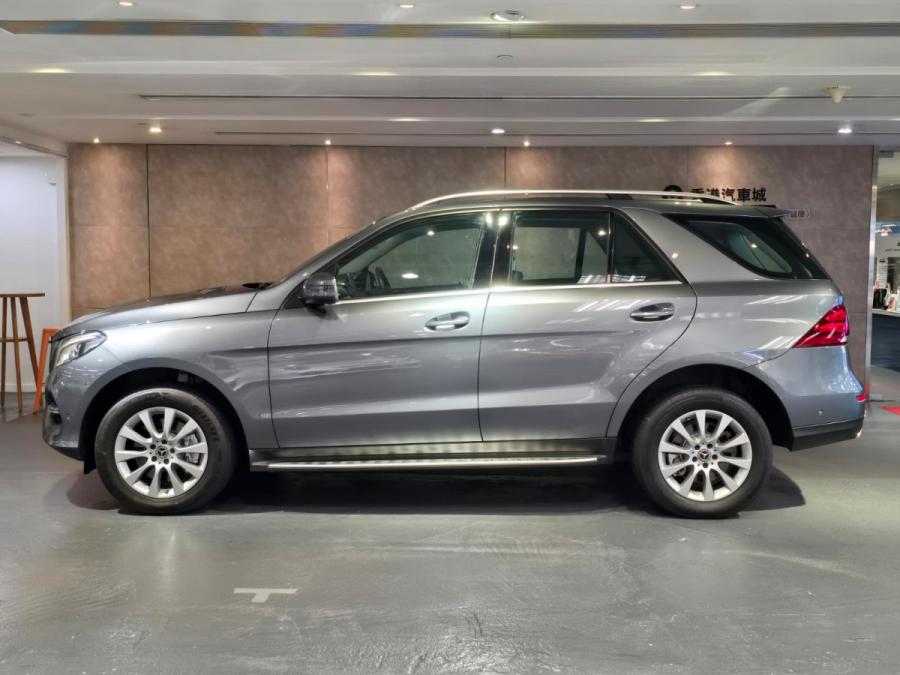 GLE 320 - Image 2