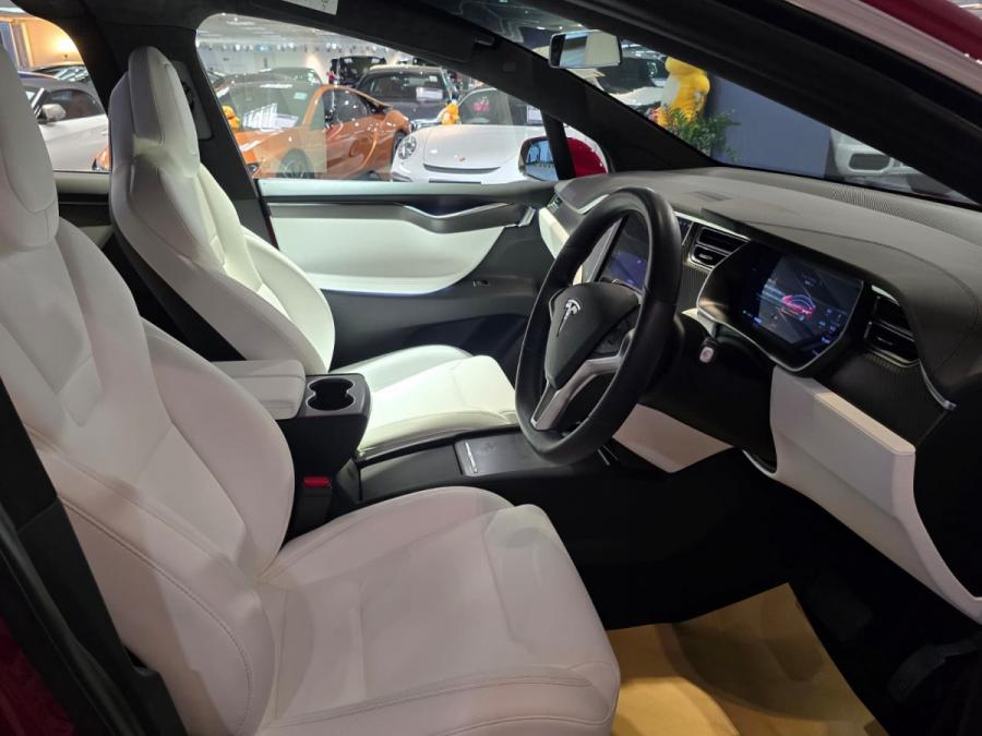 MODEL X 90D - Image 4