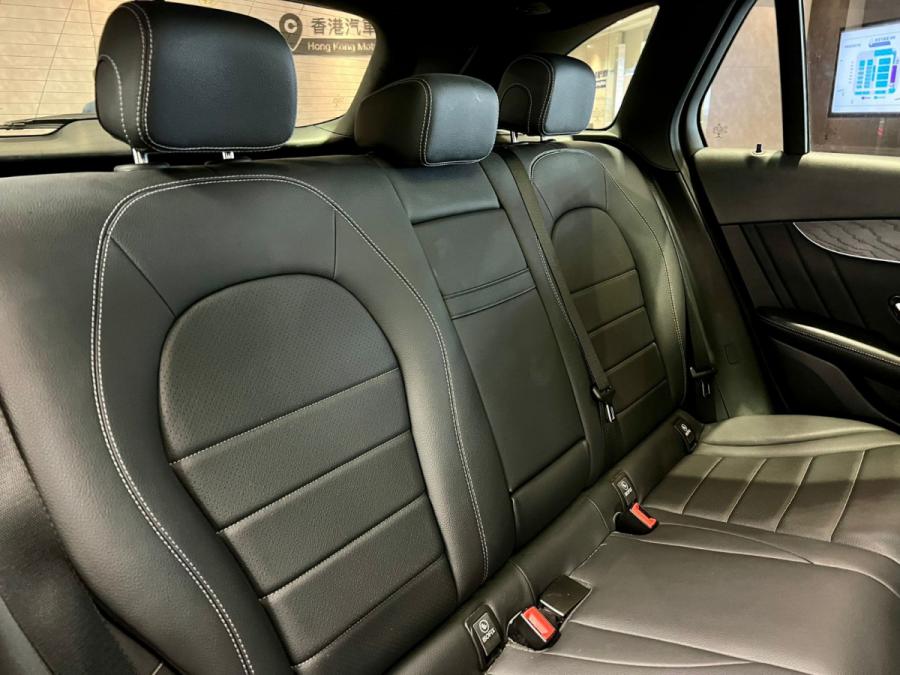 GLC250 4MATIC AMG - Image 8