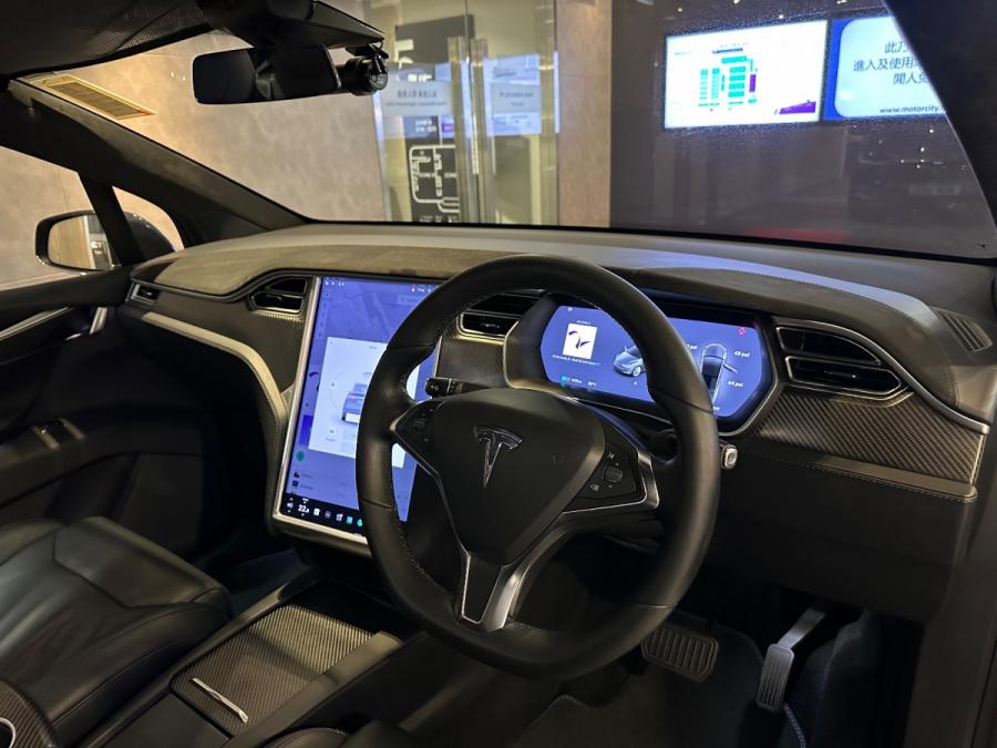 Model X 90D - Image 2