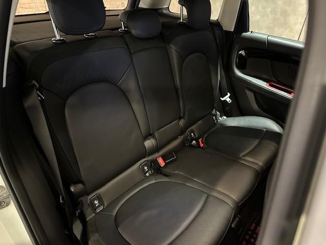 MINI Cooper COUNTRYMAN S - Image 9