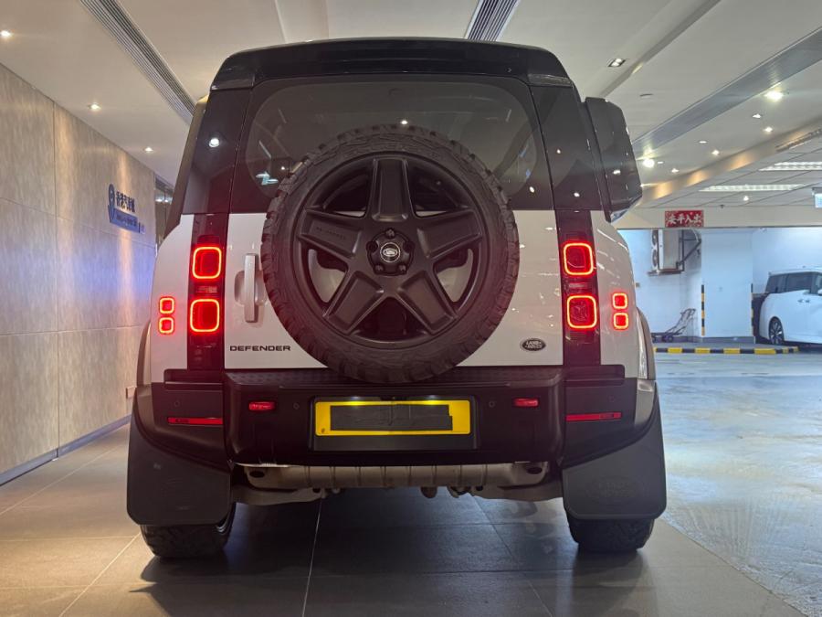 Defender 90 P300 - Image 3