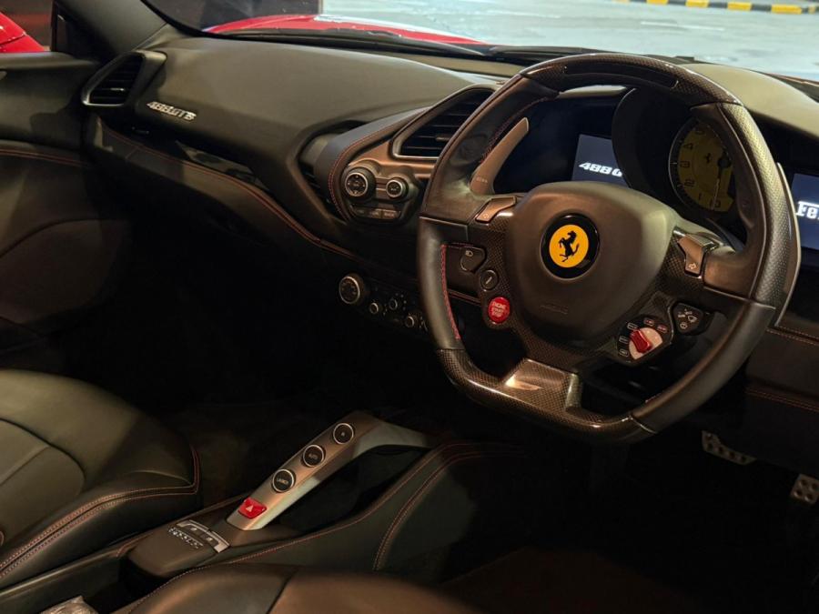 488 GTB - Image 5