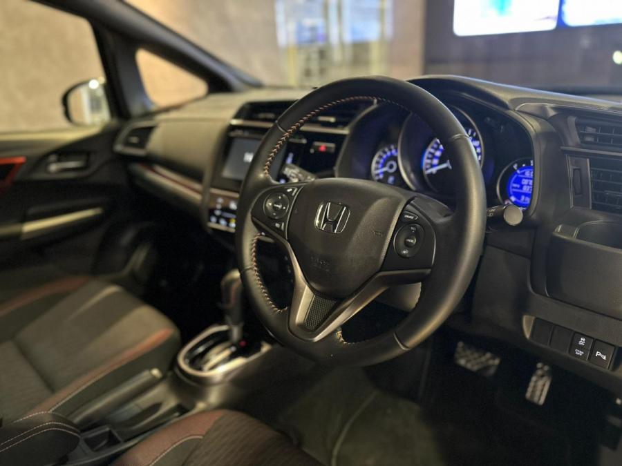 JAZZ RS - Image 7