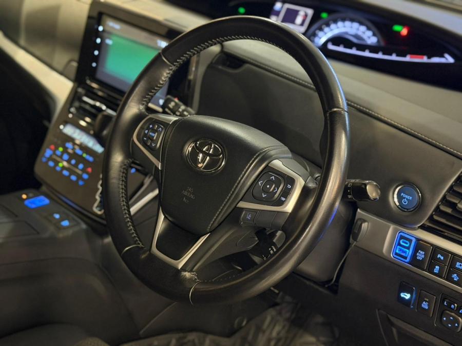 ESTIMA HYBRID - Image 2