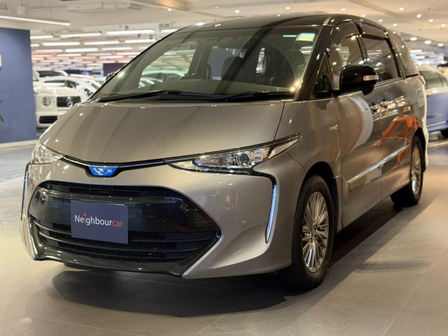 ESTIMA HYBRID - Image 11