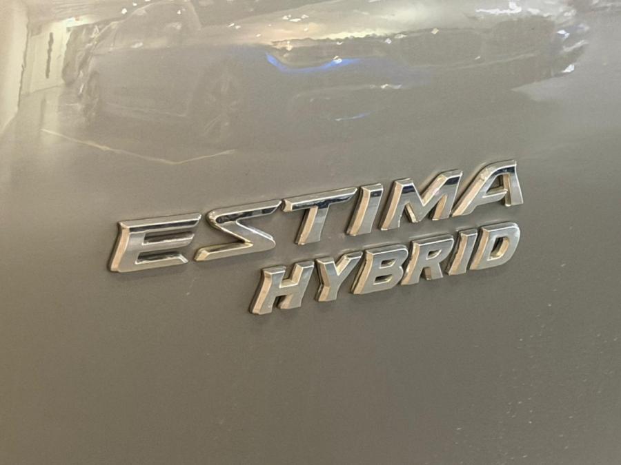 ESTIMA HYBRID - Image 15