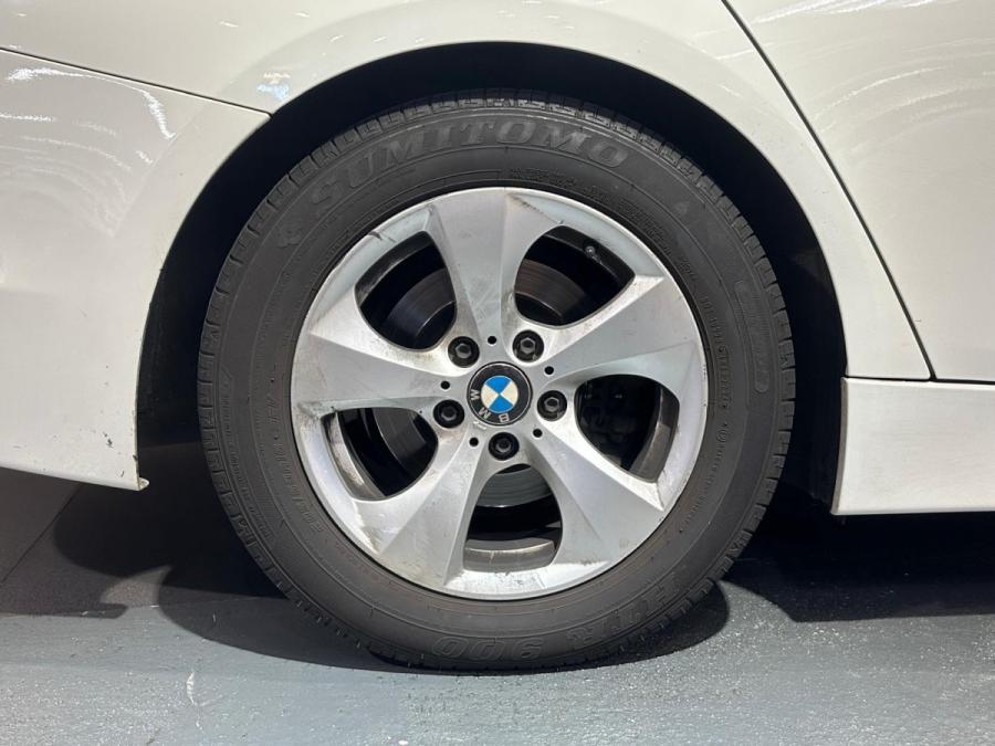 320iA SALOON ED EDITION （F30) - Image 7
