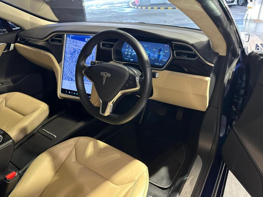 MODEL S 70 KWH - Image 6