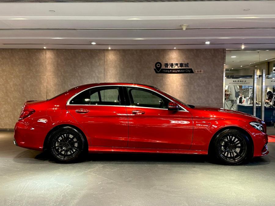 AMG C63 - Image 4