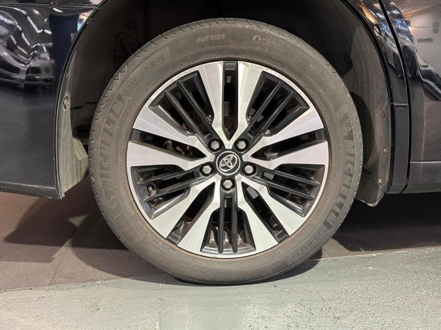Alphard 2.5 - Image 9