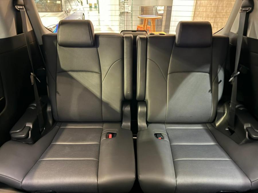 Alphard 2.5 SC Modellista - Image 5