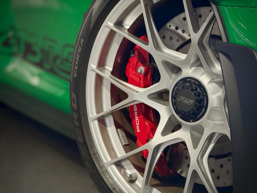 911 992 GT3 RS - Image 10