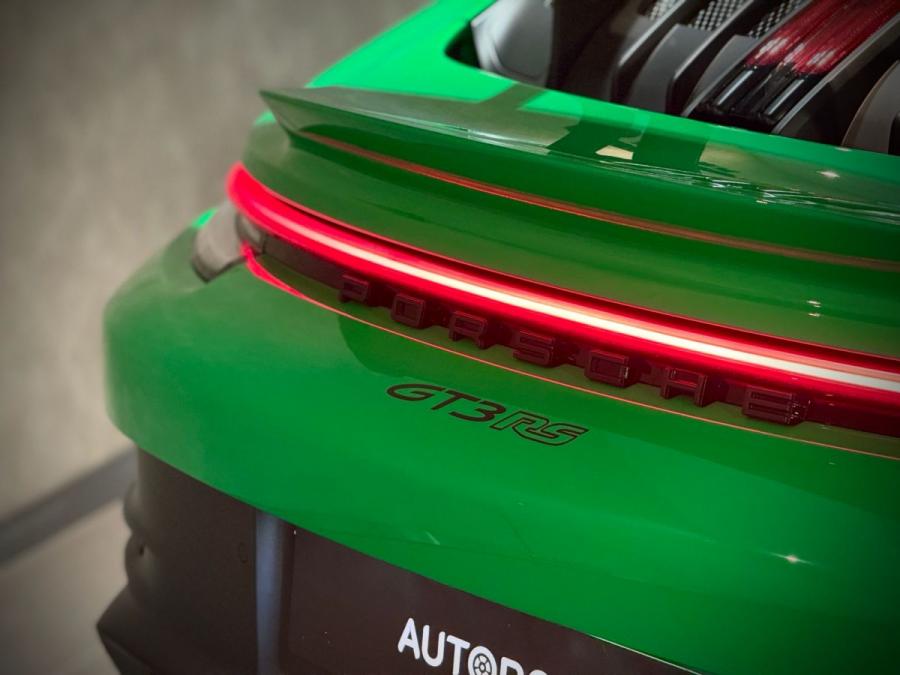 911 992 GT3 RS - Image 14