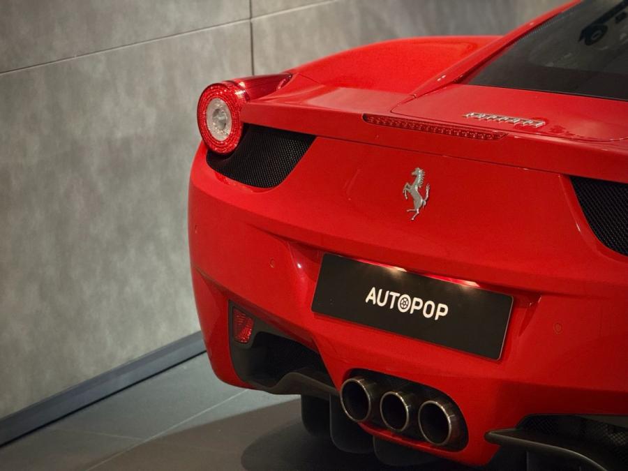 458 ITALIA - Image 8