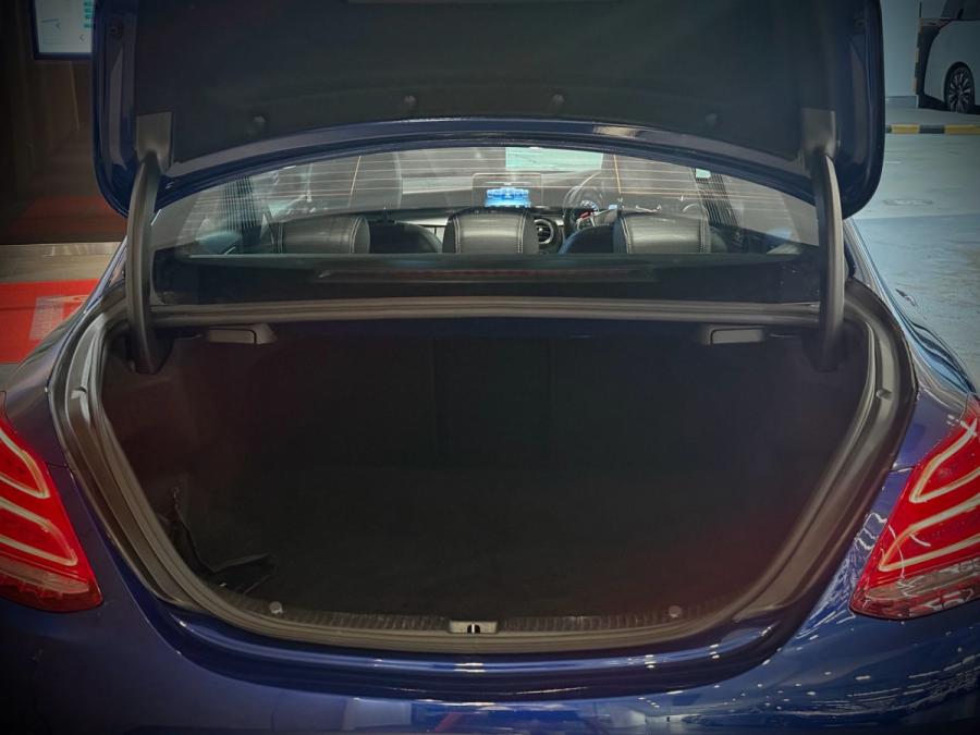 C200 AMG - Image 11