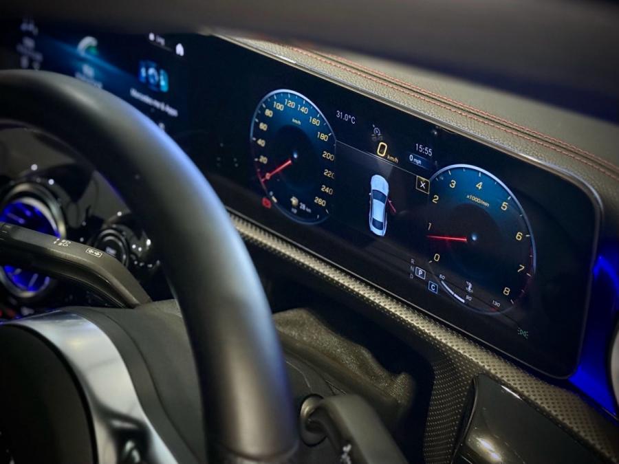 CLA250 Coupe - Image 8