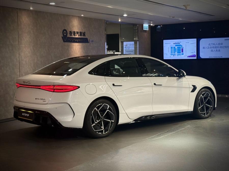 SEAL 3.8S AWD PERFORMANCE - Image 2