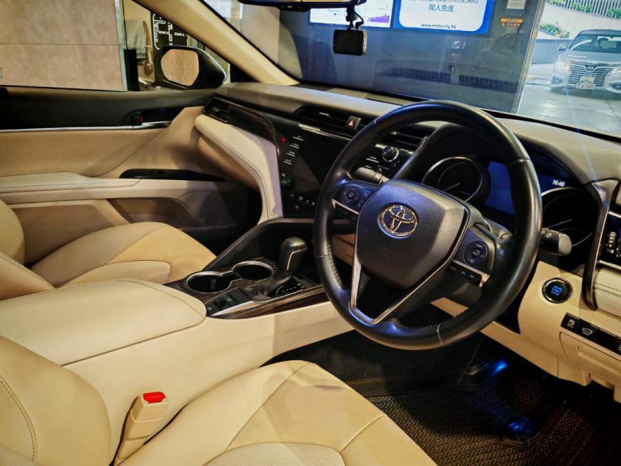 CAMRY 2.5 DELUXE - Image 4