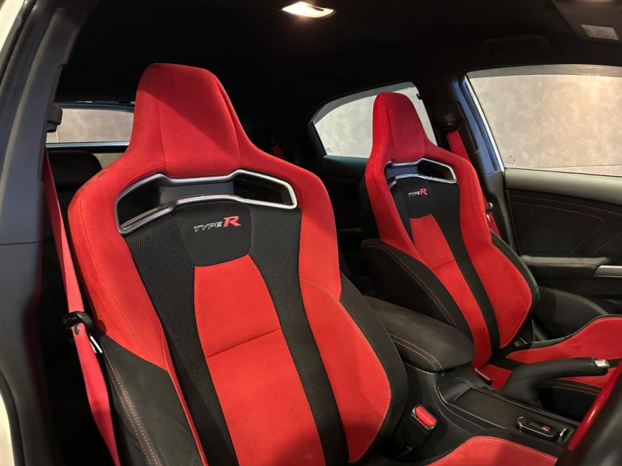 Civic Type R FK2 - Image 6