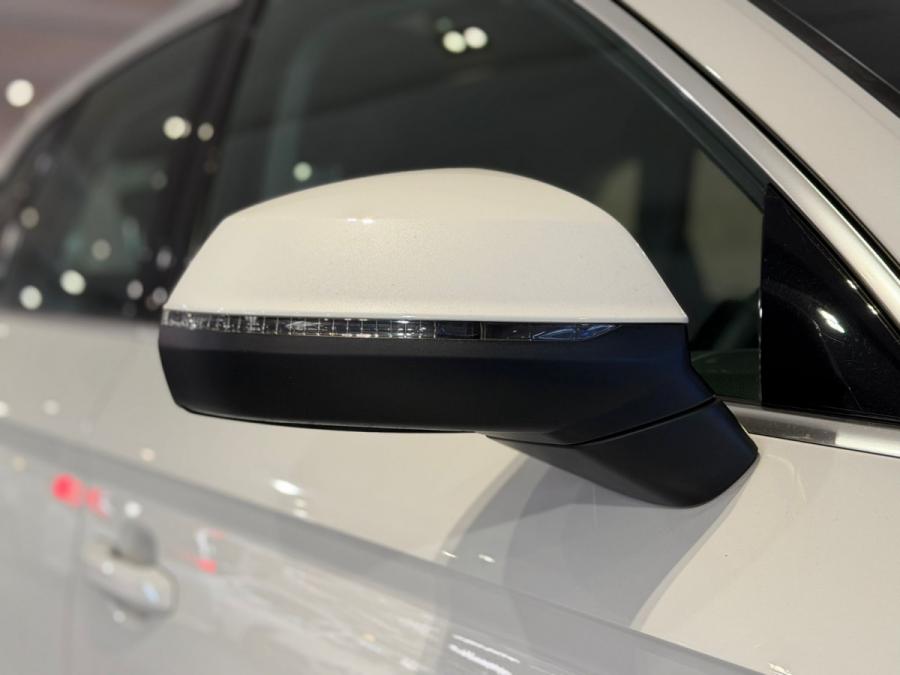 Q5 45 TFSI QUATTRO S LINE - Image 13