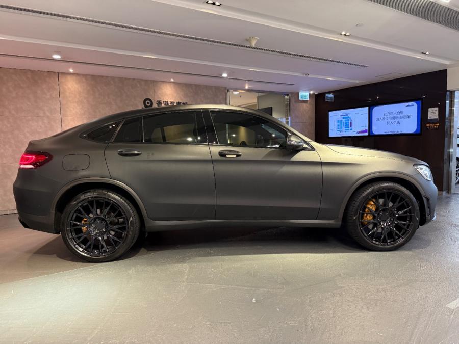 GLC300  COUPE AMG - Image 16