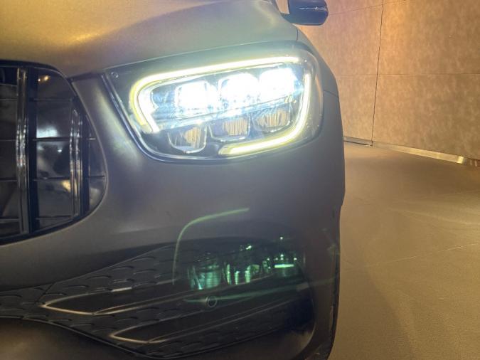 GLC300  COUPE AMG - Image 8