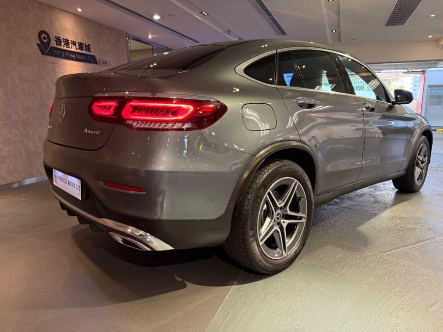 GLC300  COUPE AMG - Image 14