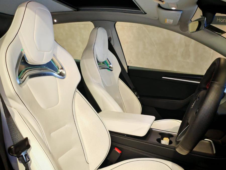 MODEL Y LONG RANGE 4WD - Image 6