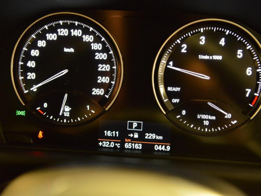 218i GRAN TOURER F46 - Image 2