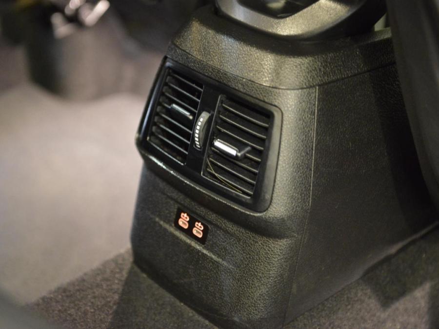 218i GRAN TOURER F46 - Image 20