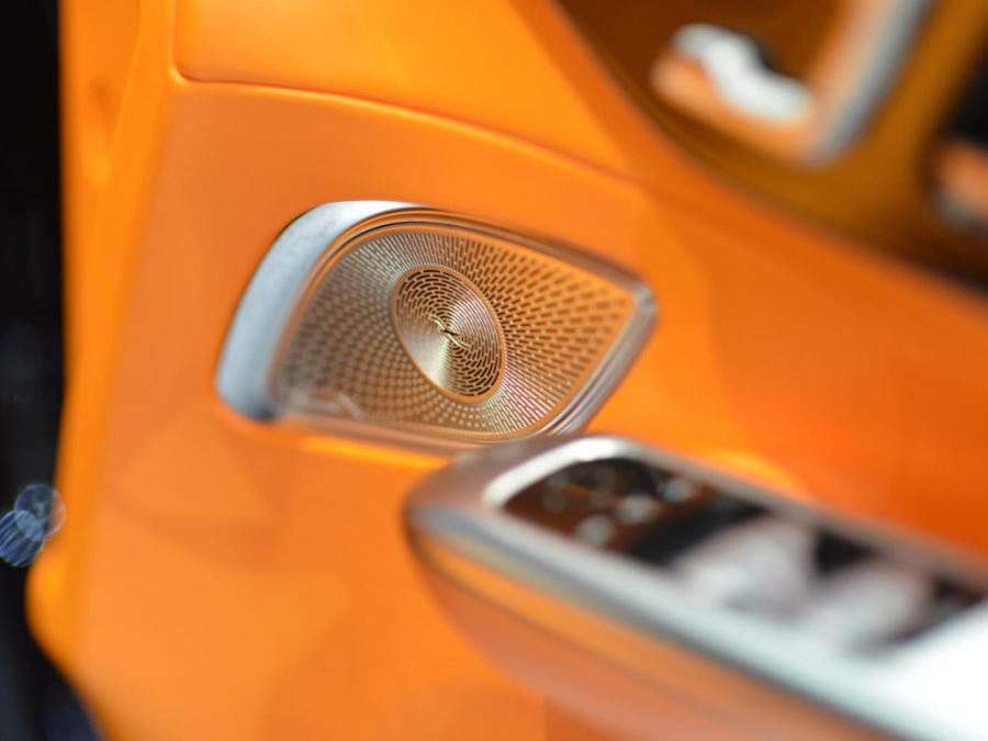 EQE SUV 350 4MATIC AMG LINE - Image 11