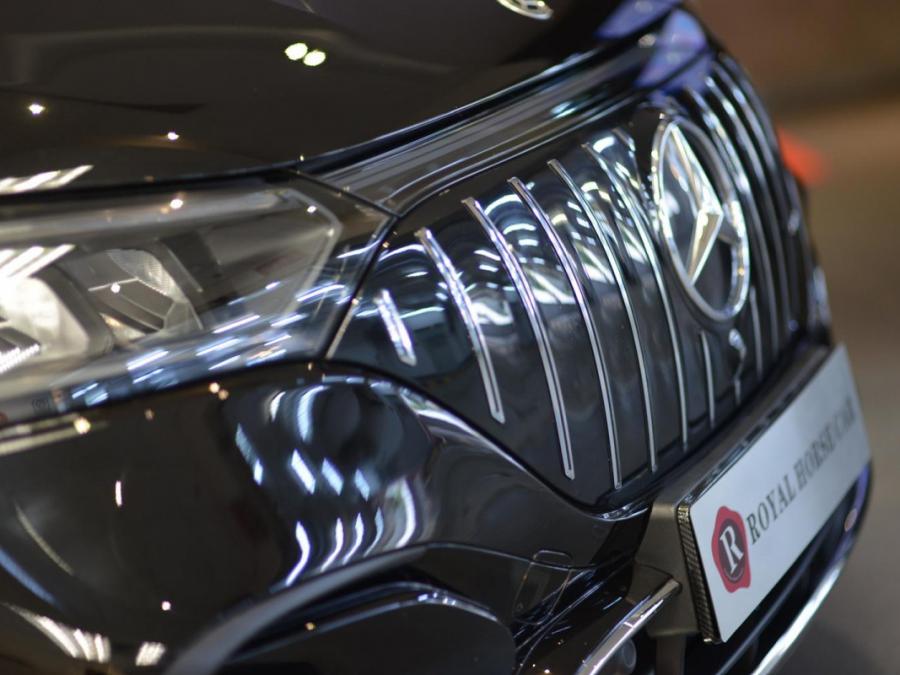 EQE SUV 350 4MATIC AMG LINE - Image 25
