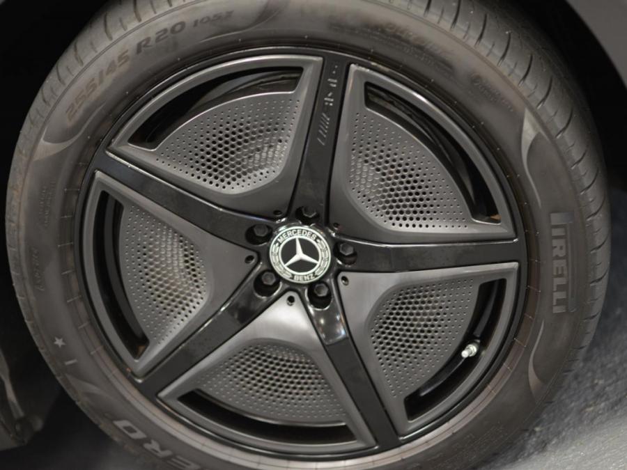 EQE SUV 350 4MATIC AMG LINE - Image 2